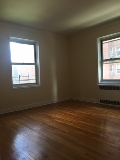 Apartment 76th Road  Queens, NY 11375, MLS-RD1543-4
