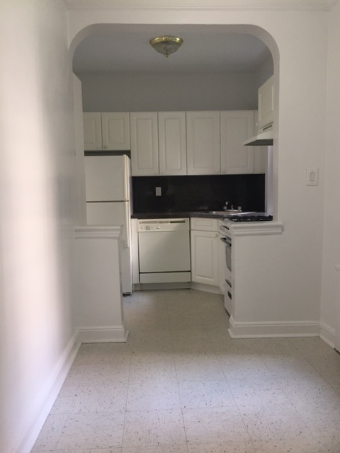 Apartment 76th Road  Queens, NY 11375, MLS-RD1543-8