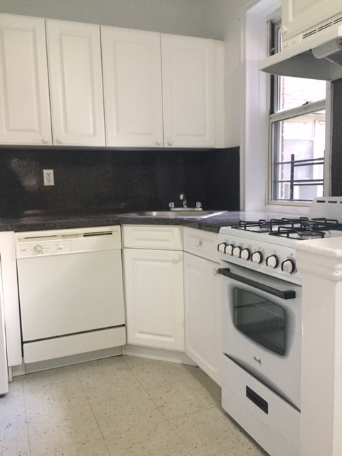Apartment 76th Road  Queens, NY 11375, MLS-RD1543-9