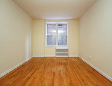  Parsons Blvd   Queens, NY 11354, MLS-RD1648-4