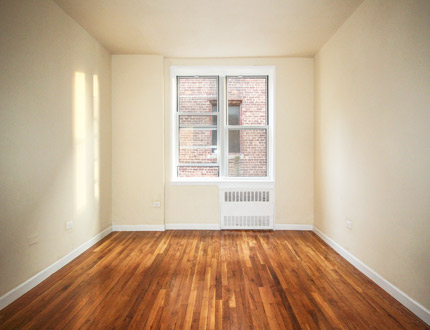  Parsons Blvd   Queens, NY 11354, MLS-RD1649-4