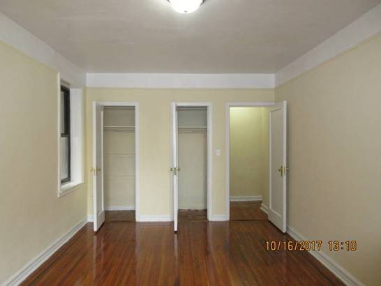 34th Ave Queens, NY 11372, MLS-RD1684-2