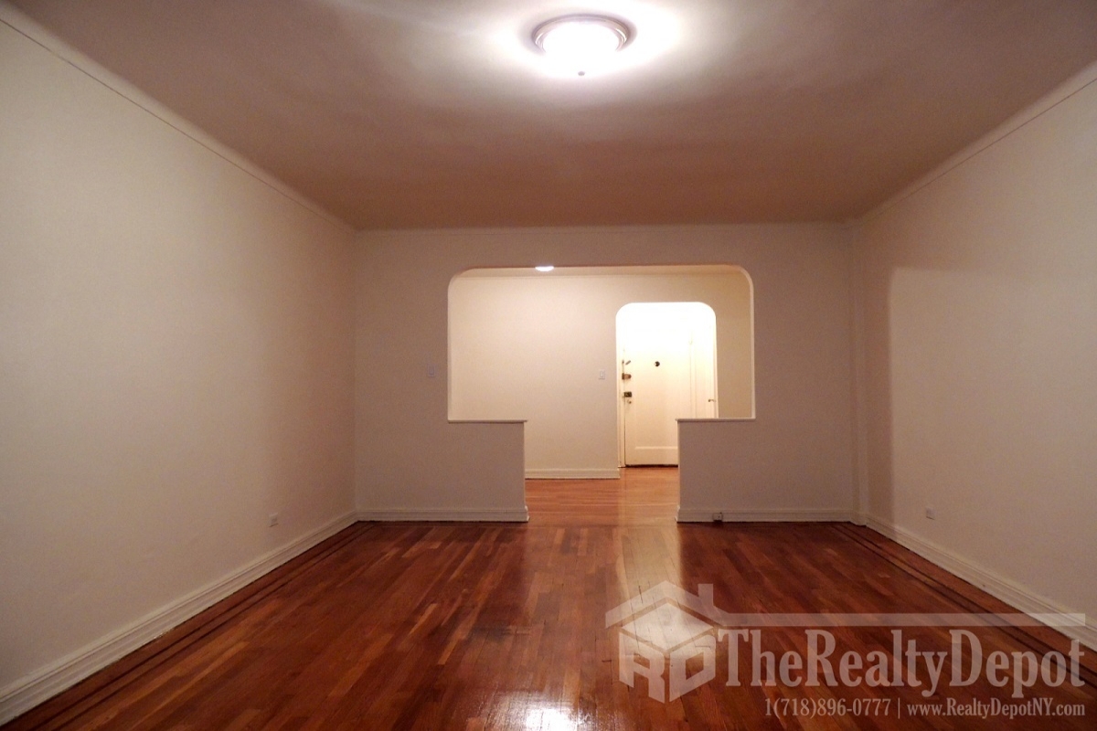 118th St Queens, NY 11415, MLS-RD1864-3