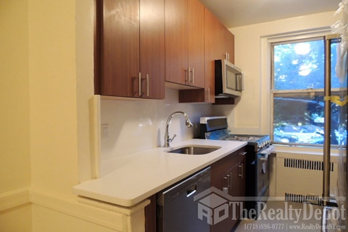 118th St Queens, NY 11415, MLS-RD1864-6