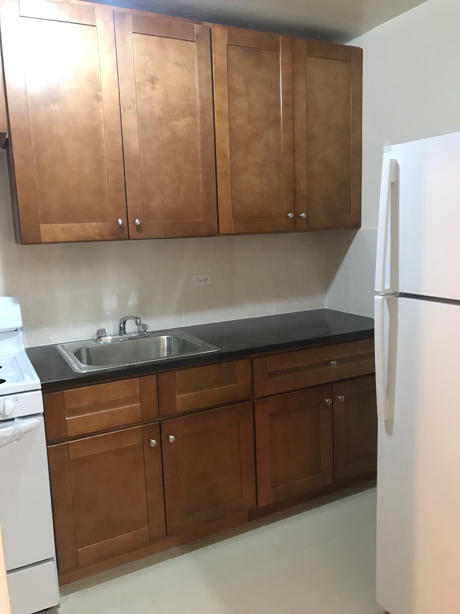 Apartment 77th Avenue  Queens, NY 11364, MLS-RD1888-7