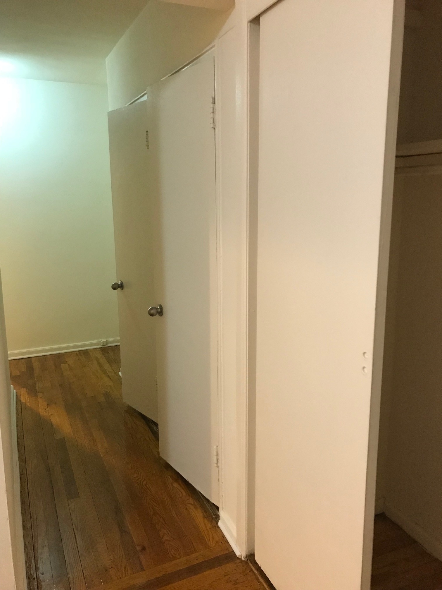 Apartment 77th Avenue  Queens, NY 11364, MLS-RD1888-9