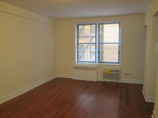 Apartment Crescent Street Queens, NY 11106, MLS-RD1917-2