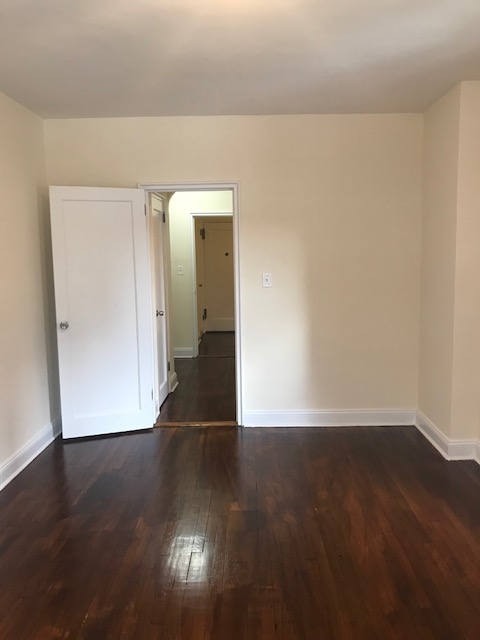 Apartment 41st Avenue  Queens, NY 11355, MLS-RD1933-11