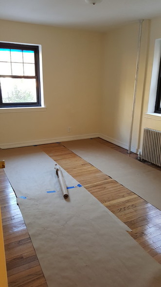 Apartment 147th Street  Queens, NY 11367, MLS-RD1937-2