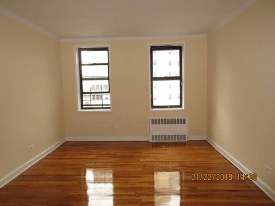 Apartment 64th Ave  Queens, NY 11374, MLS-RD1951-3