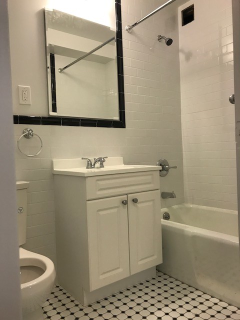 Apartment 150th Street Queens, NY 11358, MLS-RD1969-6