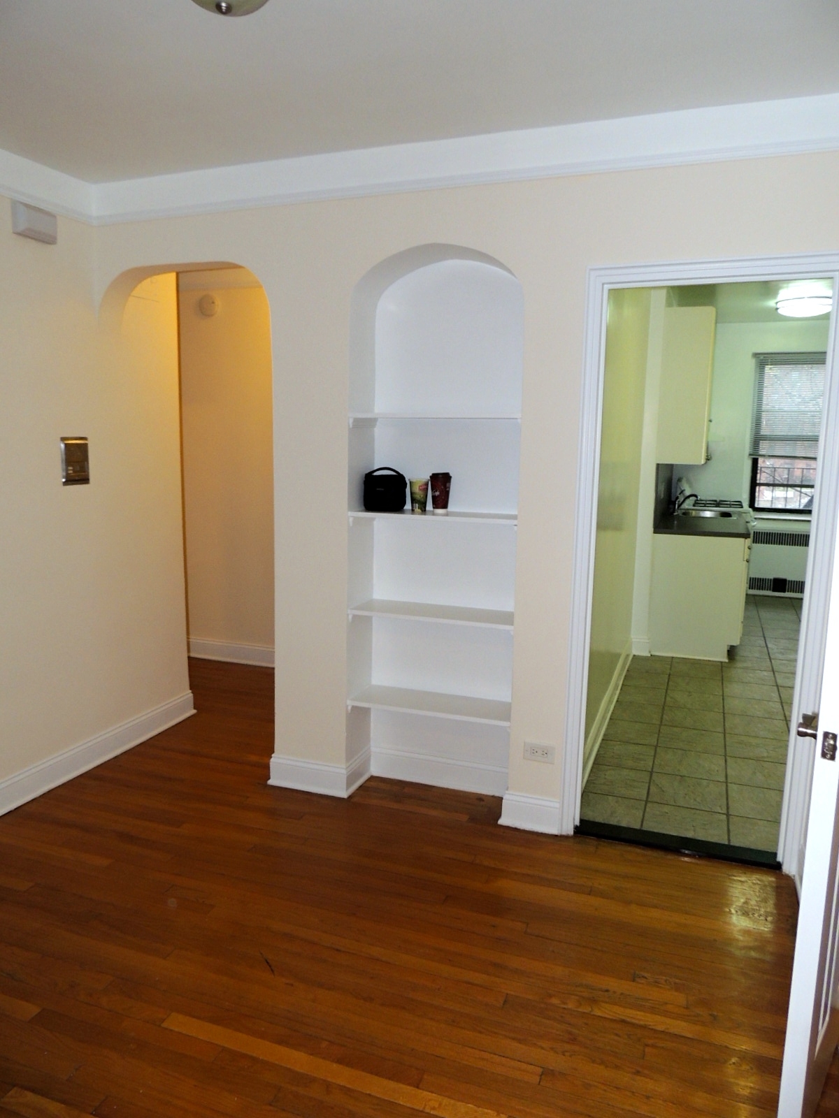 Apartment Wexford Terrace  Queens, NY 11432, MLS-RD1978-2