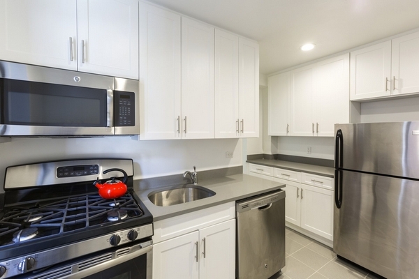 Apartment Saunders Street Queens, NY 11374, MLS-RD1981-4