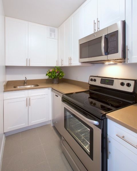 Apartment in Corona - 57th Avenue  Queens, NY 11368