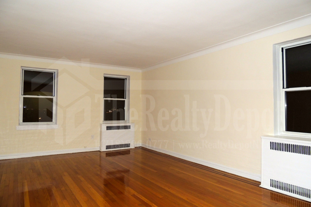 Apartment 113 Street  Queens, NY 11418, MLS-RD1991-2