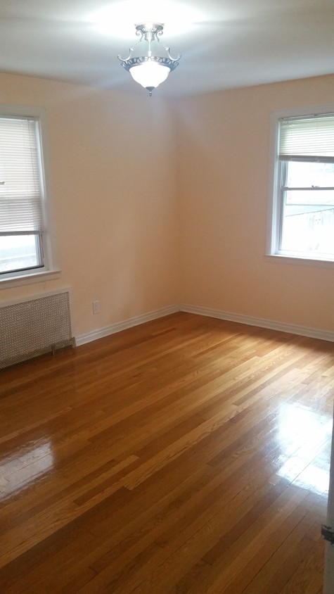 Apartment 62nd Road Queens, NY 11375, MLS-RD2143-9