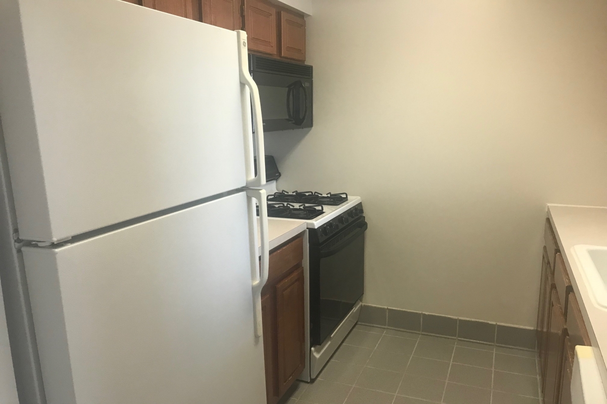 Apartment 31st Drive  Queens, NY 11106, MLS-RD2154-5