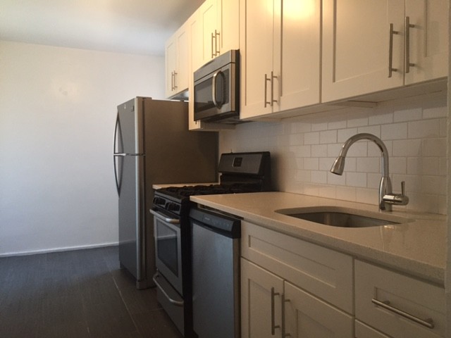 Apartment Austin Street  Queens, NY 11374, MLS-RD2214-5