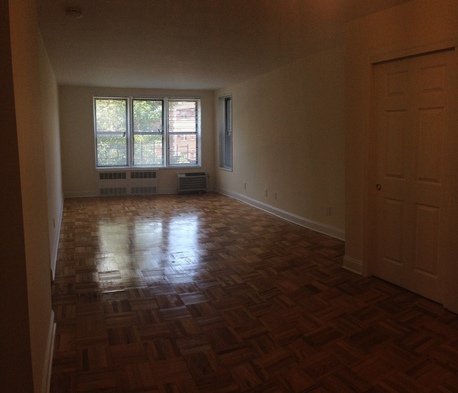 Apartment Ava Place  Queens, NY 11432, MLS-RD2287-5