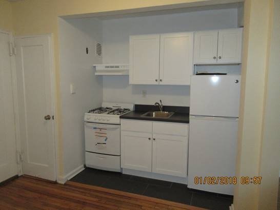 Apartment in Rego Park - 64th Avenue  Queens, NY 11374