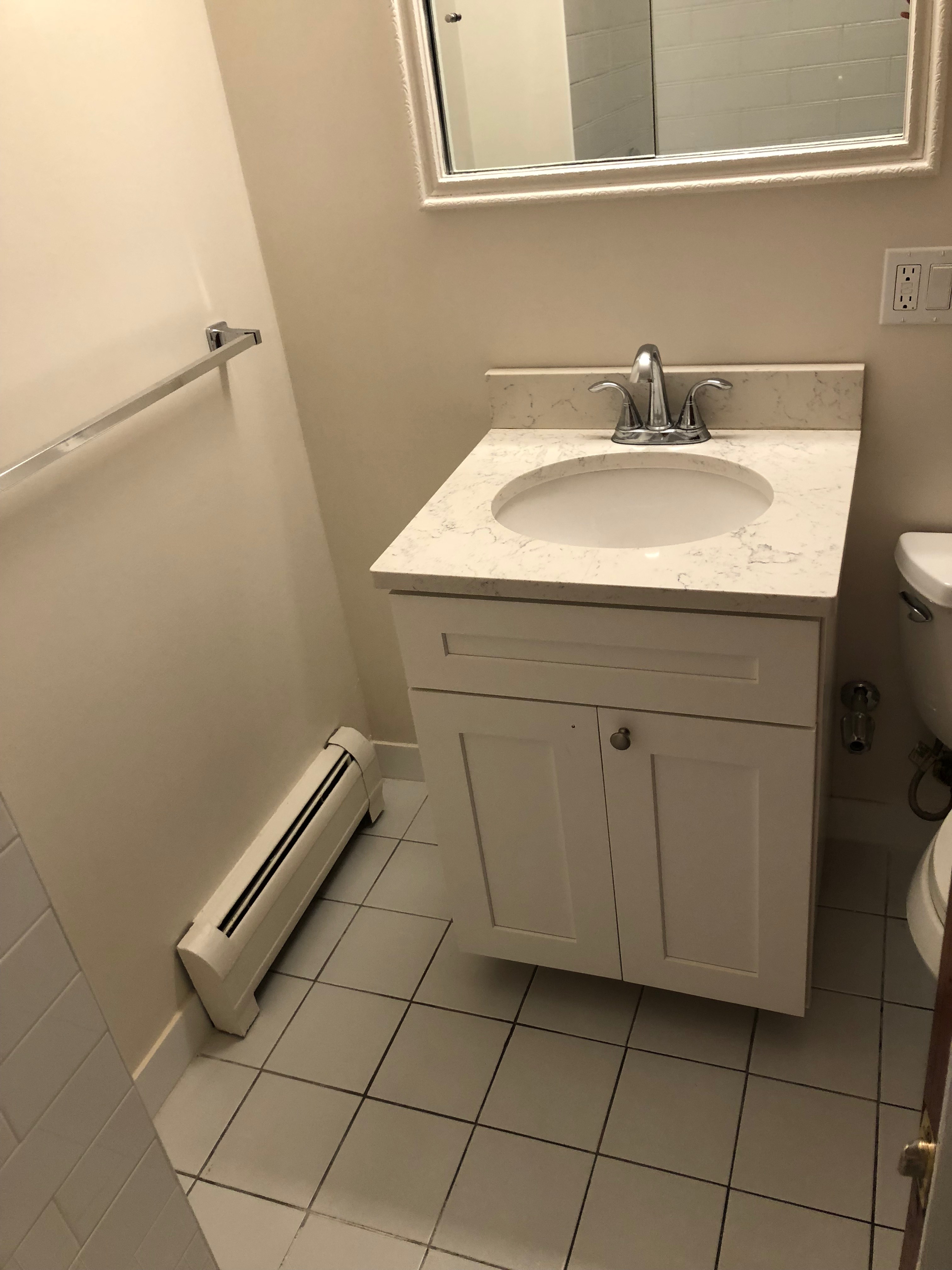 Apartment Roosevelt Avenue  Queens, NY 11354, MLS-RD2456-4