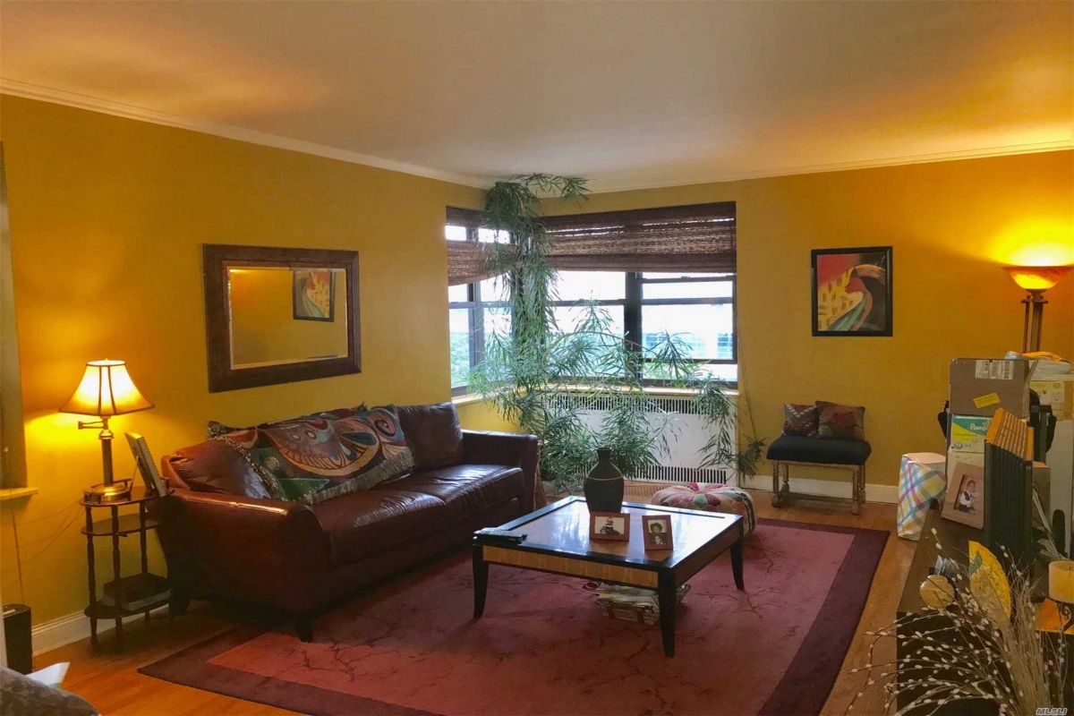 Apartment Queens Blvd  Queens, NY 11374, MLS-RD2526-2
