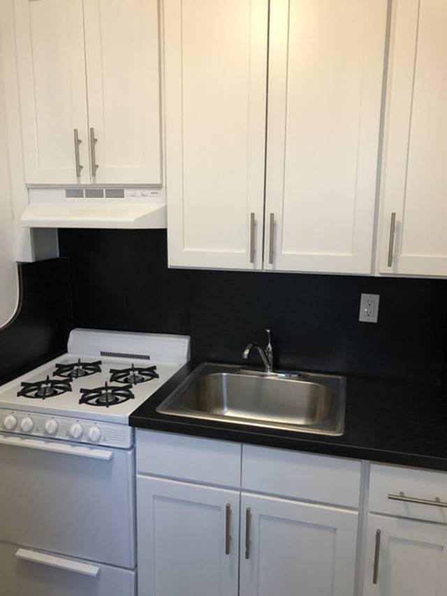 Apartment Hampton Street  Queens, NY 11373, MLS-RD2575-7