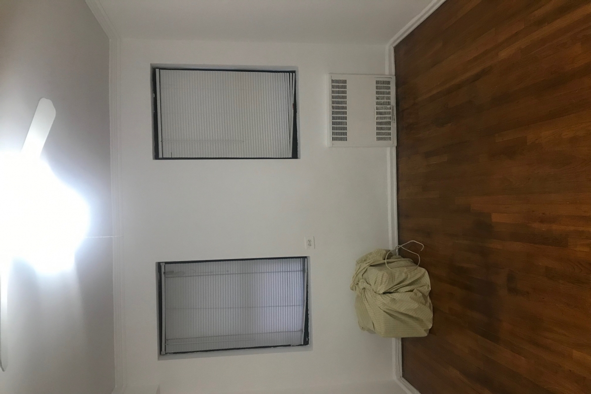 Apartment Metropolitan Avenue  Queens, NY 11415, MLS-RD2737-10