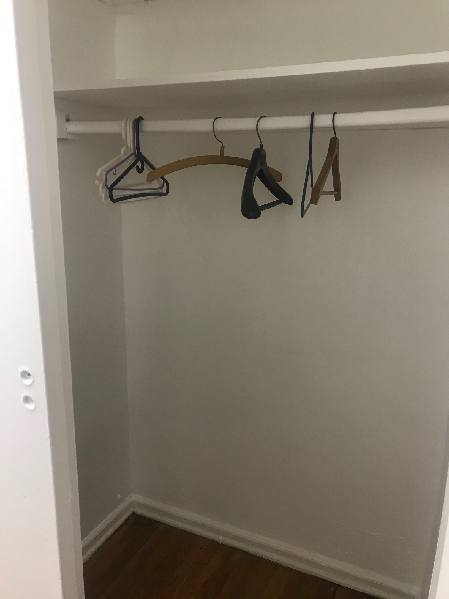 Apartment Metropolitan Avenue  Queens, NY 11415, MLS-RD2737-15