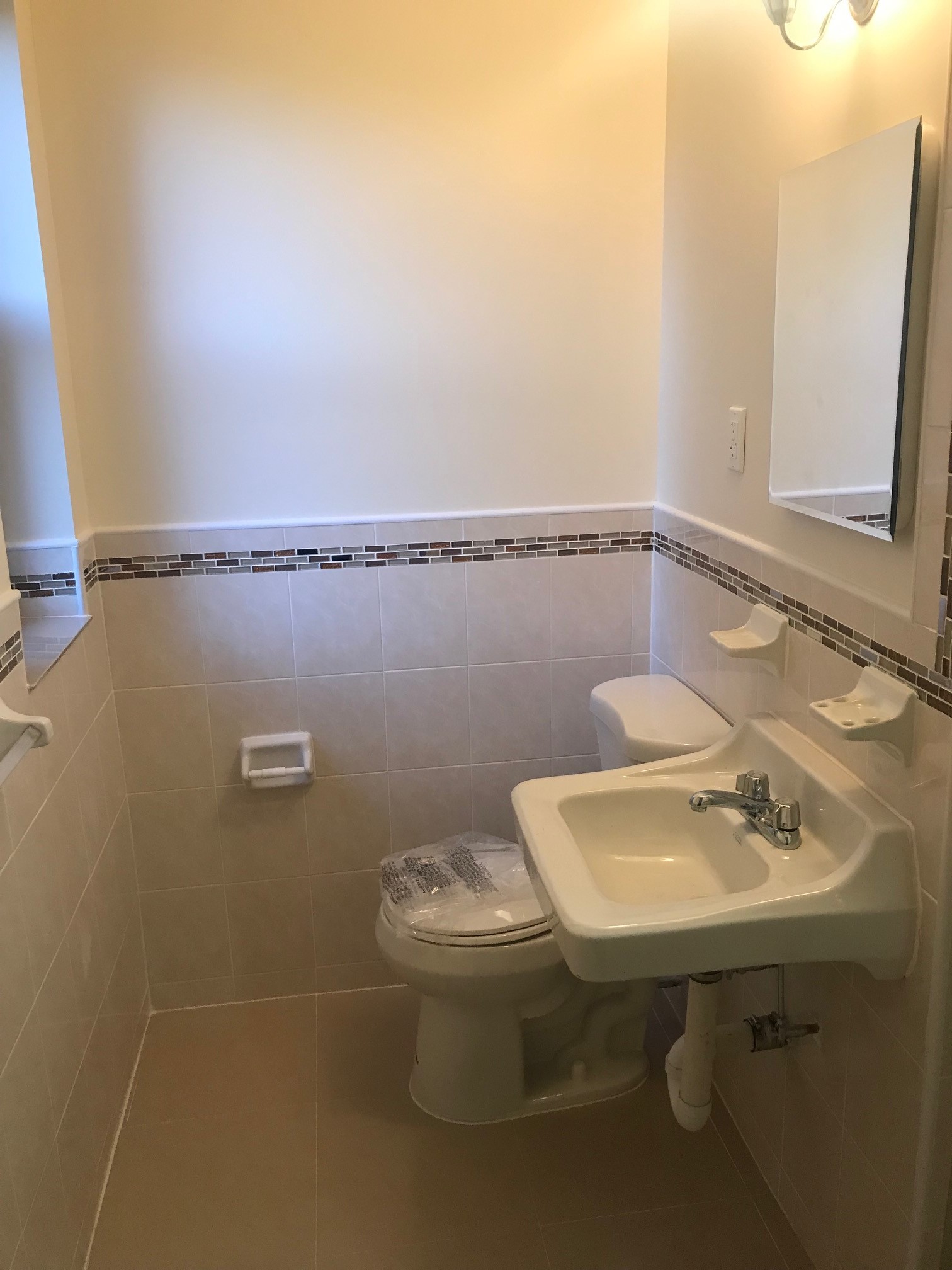 Apartment Wetherole Street  Queens, NY 11374, MLS-RD2805-13