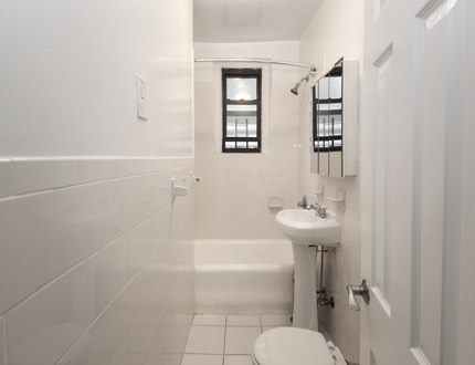 Apartment 79th Street  Queens, NY 11372, MLS-RD2837-5