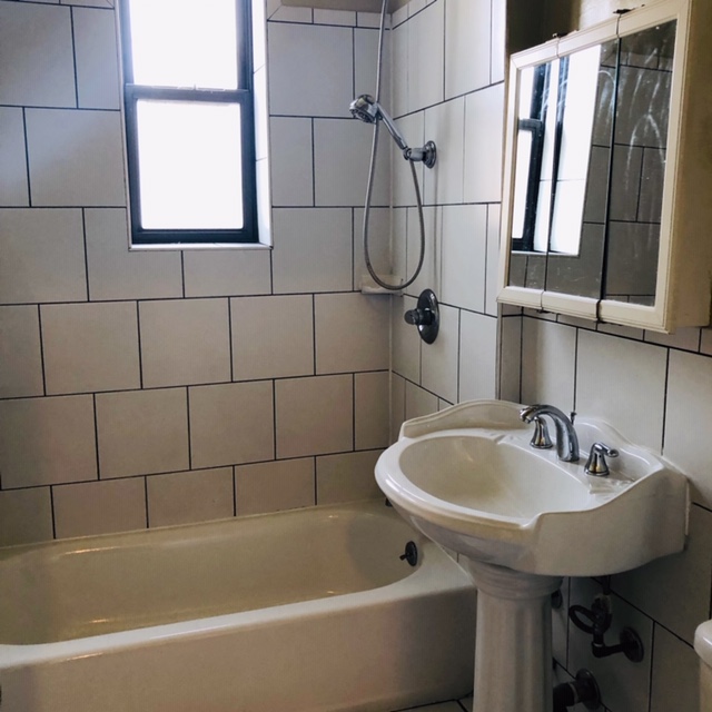 Apartment 83rd Avenue  Queens, NY 11415, MLS-RD2853-2