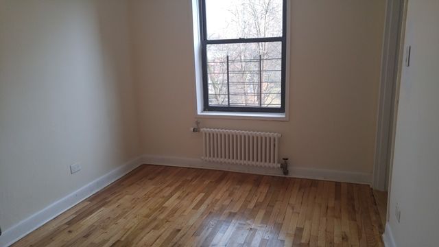 Apartment Colden Street  Queens, NY 11355, MLS-RD2856-6