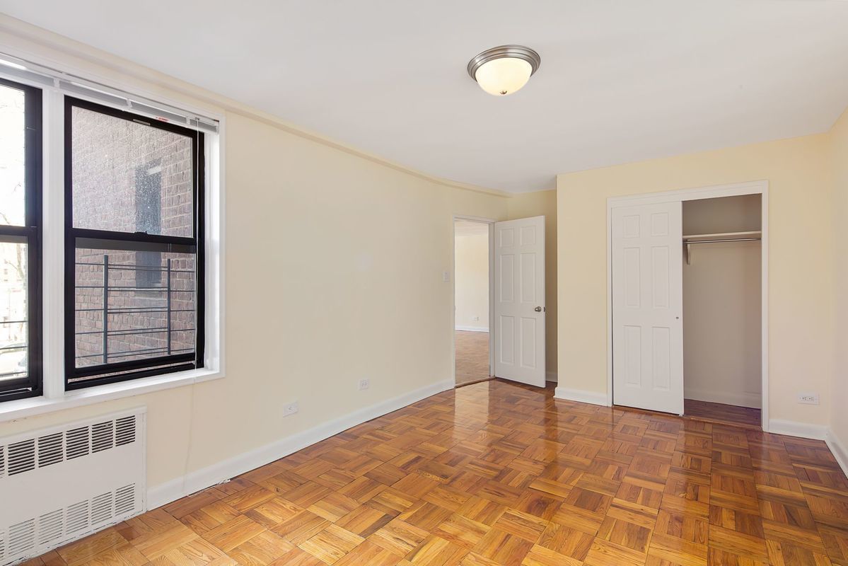 Apartment For Rent in Forest Hills, Queens, NY 11375  ID RD2857