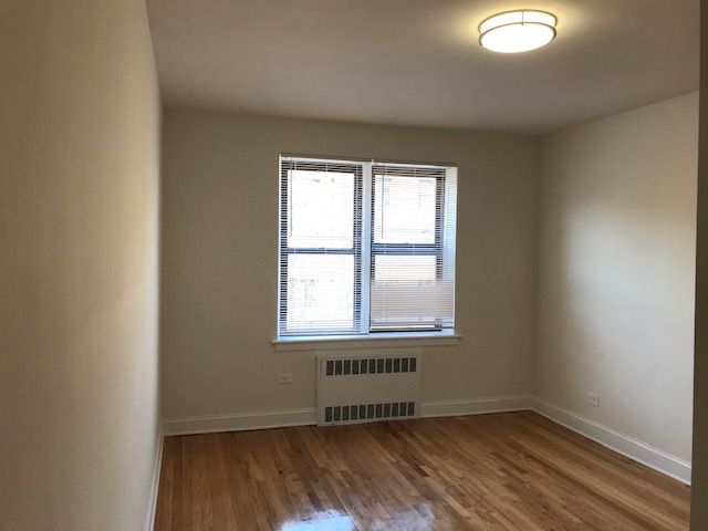 Apartment Pershing Crescent Queens, NY 11435, MLS-RD2883-2