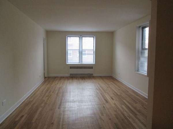 Apartment Saunders Street Queens, NY 11374, MLS-RD3015-2