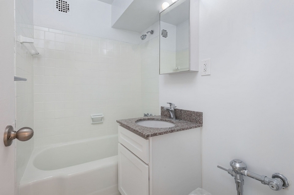Apartment 57th Avenue Queens, NY 11368, MLS-RD3061-2