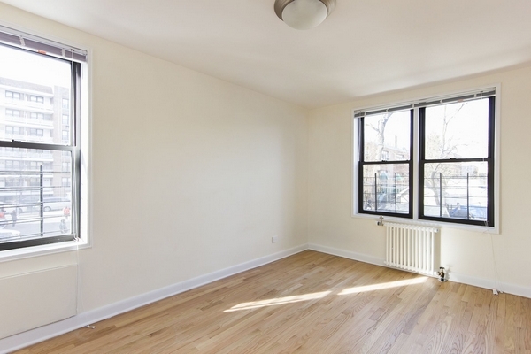 Apartment 38th Street Queens, NY 11101, MLS-RD3104-2