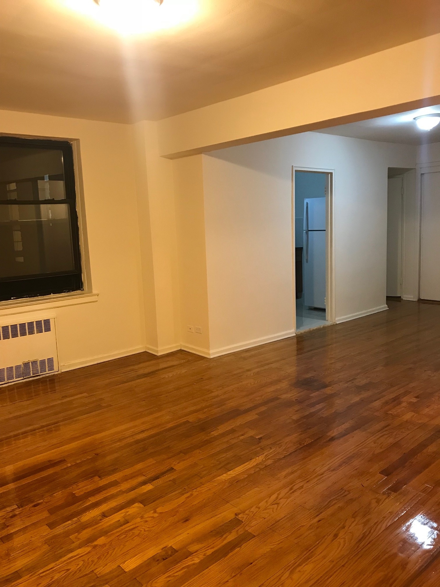 Apartment in Bayside - 77th Avenue  Queens, NY 11364