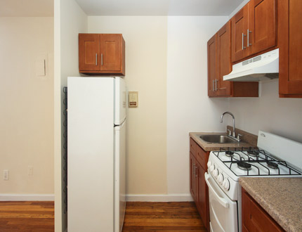 Apartment in Briarwood - 84th Drive  Queens, NY 11435