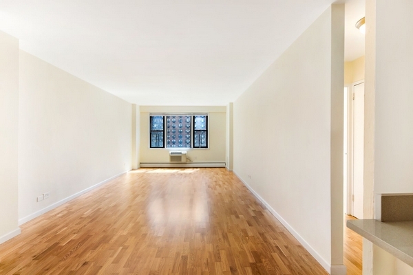 Apartment 57th Avenue Queens, NY 11368, MLS-RD3185-5