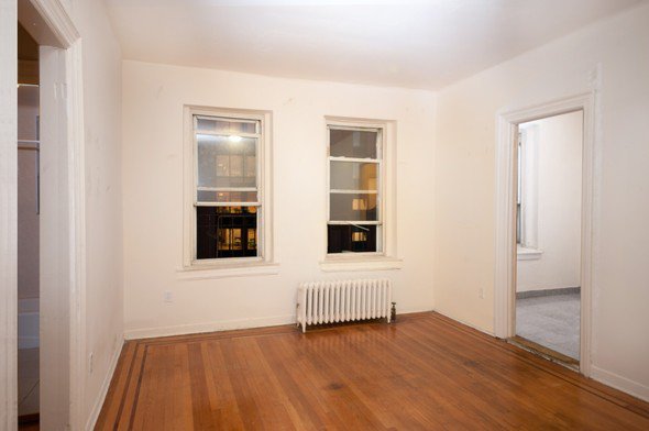 Apartment Bowne Street  Queens, NY 11355, MLS-RD3332-2