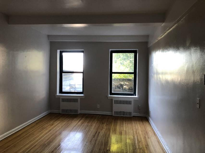 Apartment Kingston Place  Queens, NY 11432, MLS-RD3382-2