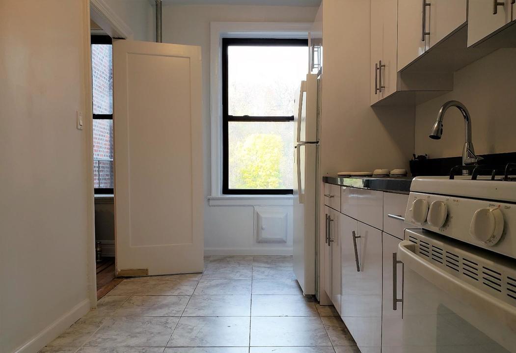 Apartment For Rent in Woodside, Queens, NY 11421 ID RD3537 1,775