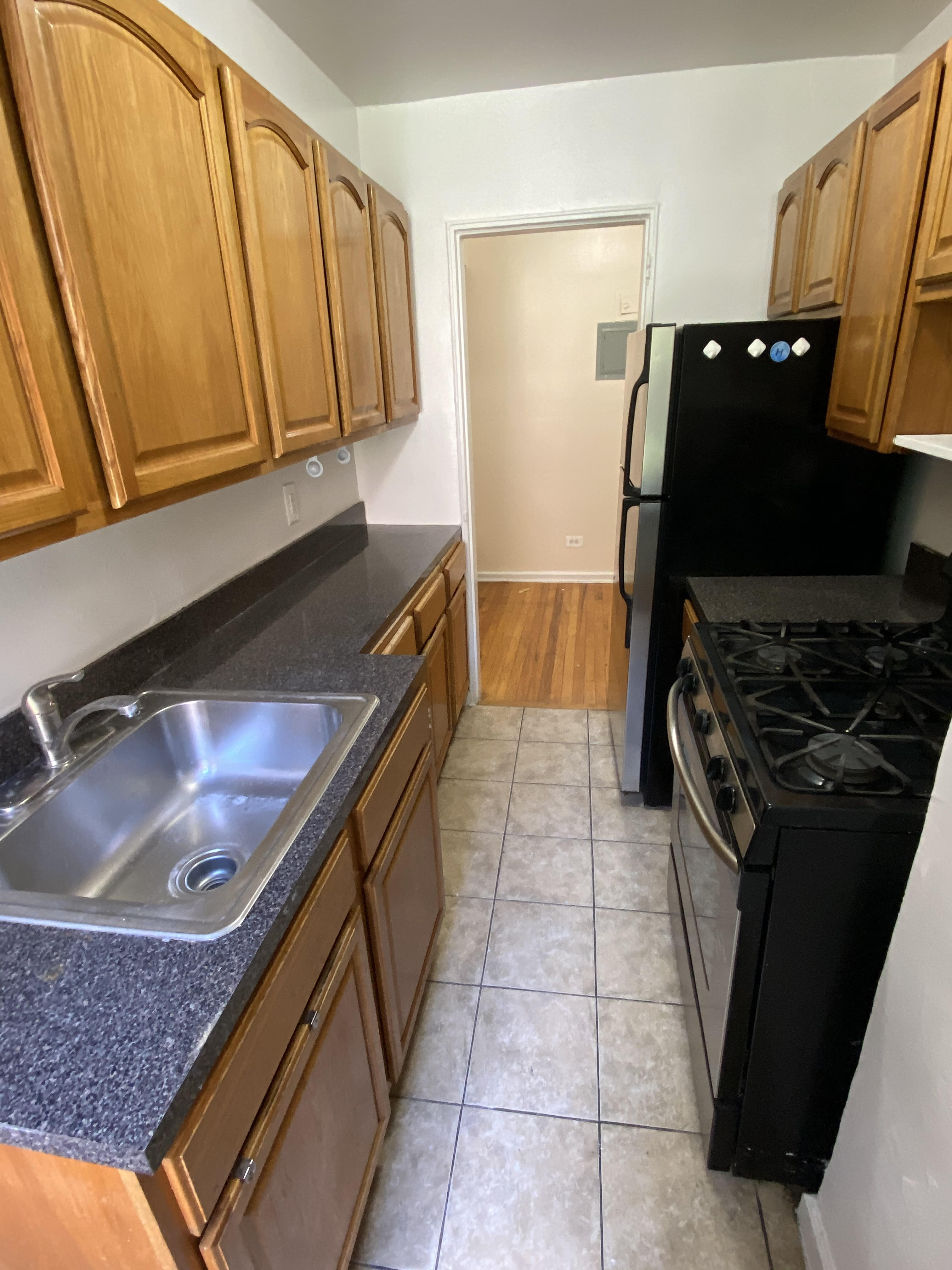 Apartment For Rent in Kew Gardens, Queens, NY 11415 Web ID RD3760
