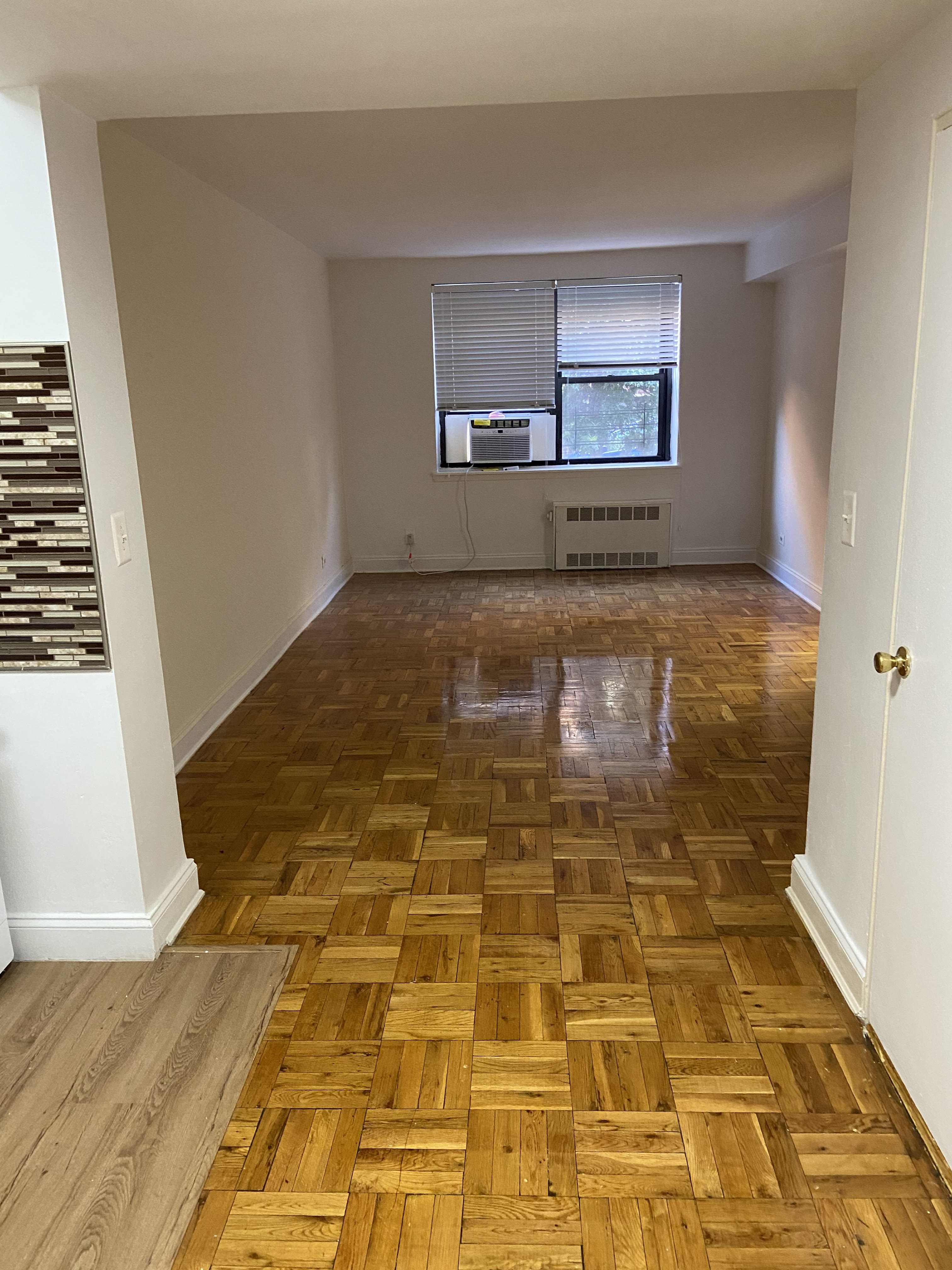 Apartment 67th Drive  Queens, NY 11375, MLS-RD3768-6