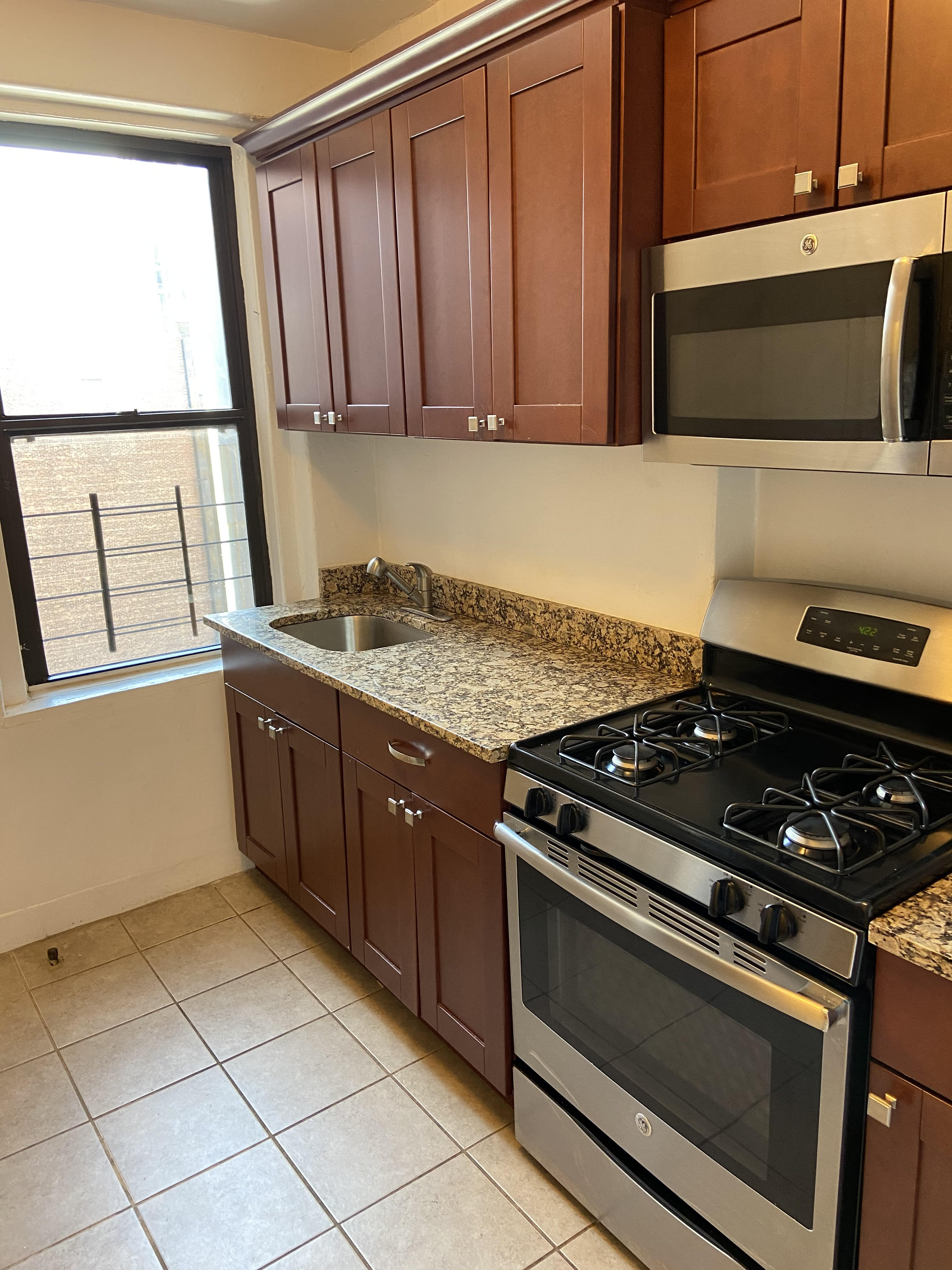 Apartment 72nd Road  Queens, NY 11375, MLS-RD3770-4