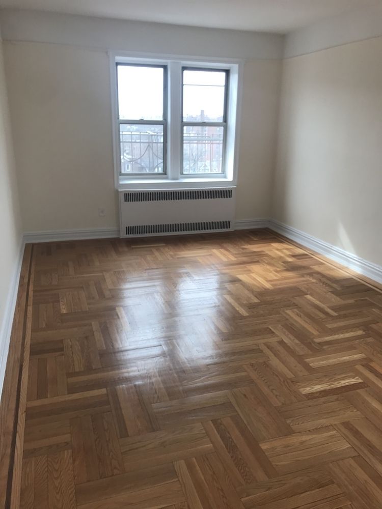 Apartment in Rego Park - Booth Street  Queens, NY 11374