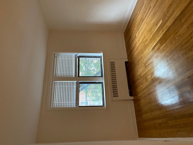 Apartment in Forest Hills - 113th Street  Queens, NY 11375