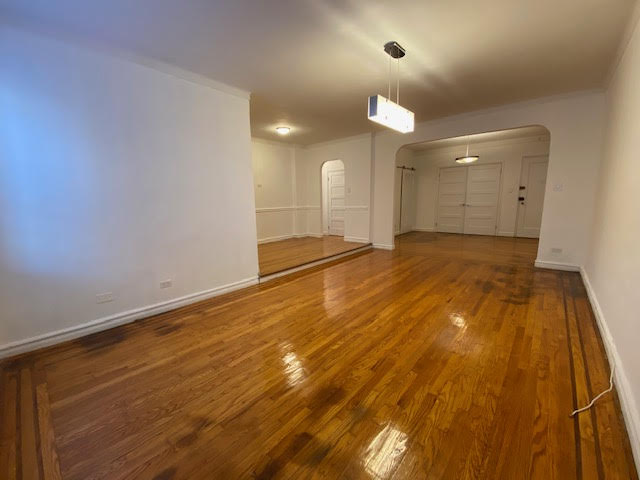 Apartment Saunders Street Queens, NY 11374, MLS-RD4055-10